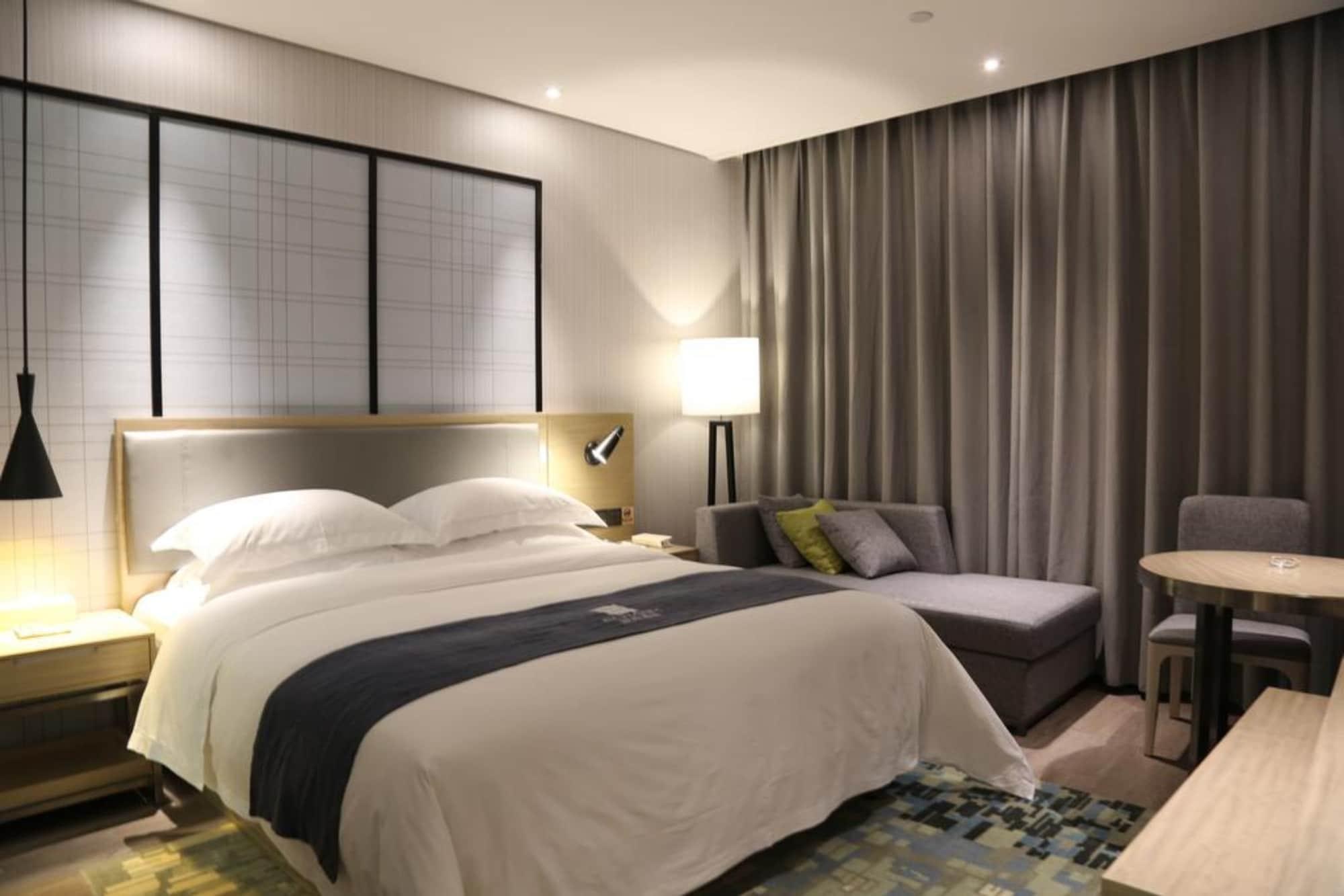 Echarm Hotel Guangzhou Kecun Metro Station Екстер'єр фото