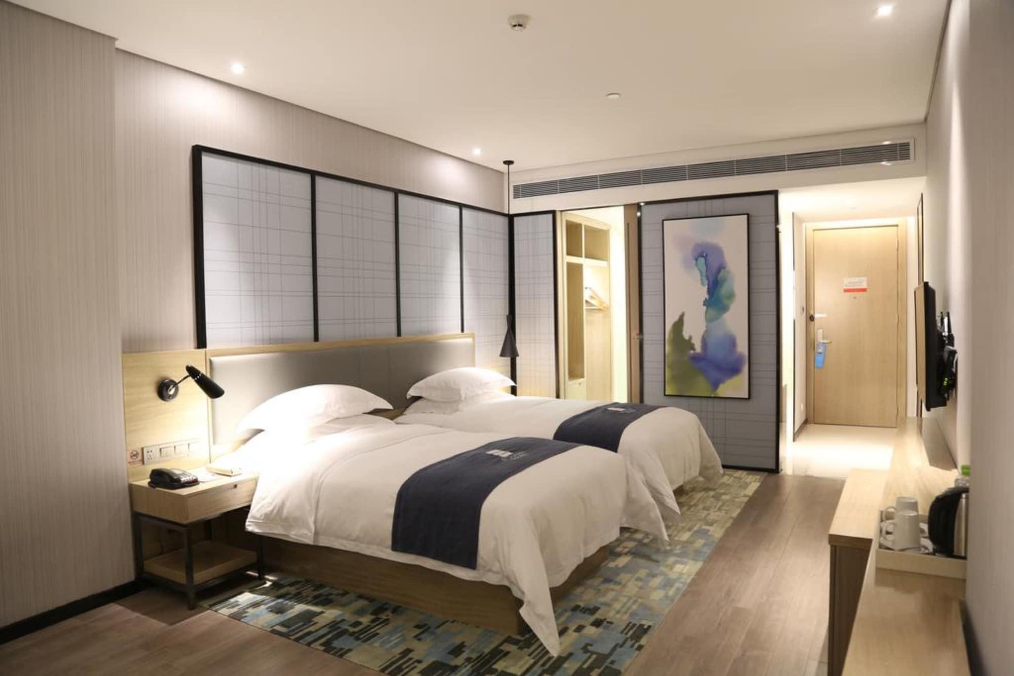 Echarm Hotel Guangzhou Kecun Metro Station Екстер'єр фото
